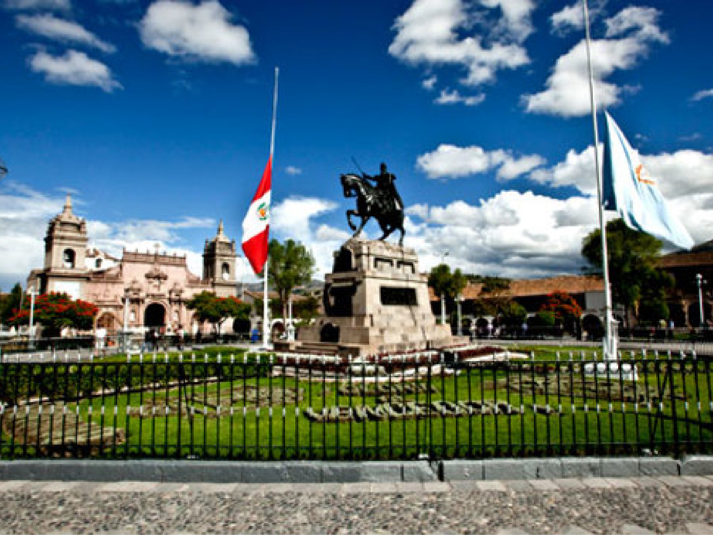 standard_ayacucho_600-01